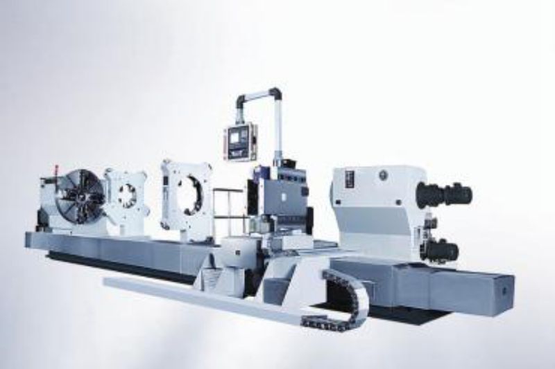 三導(dǎo)軌臥式車(chē)床